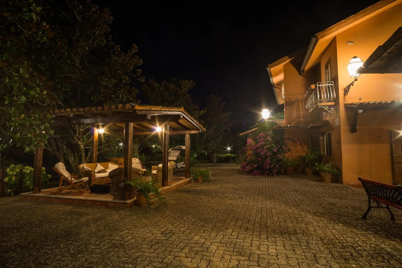 Il Borgo Nel Bosco Villa Canterano 0*,  Italy